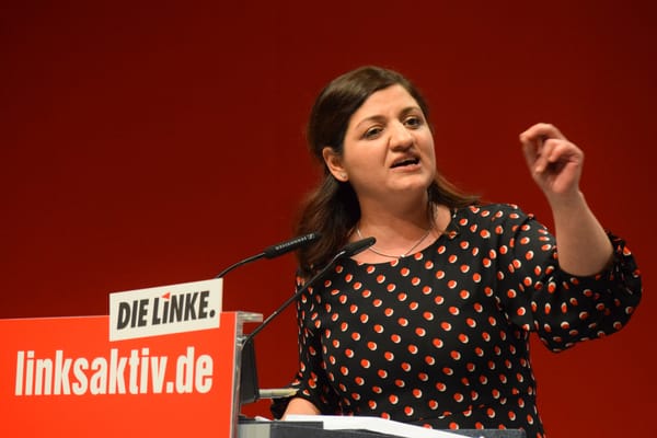 Friedenskonferenz: Die Gewerkschaften dürfen sich von kurzweiligen Stimmungen nicht entmutigen lassen (Özlem Alev Demirel)